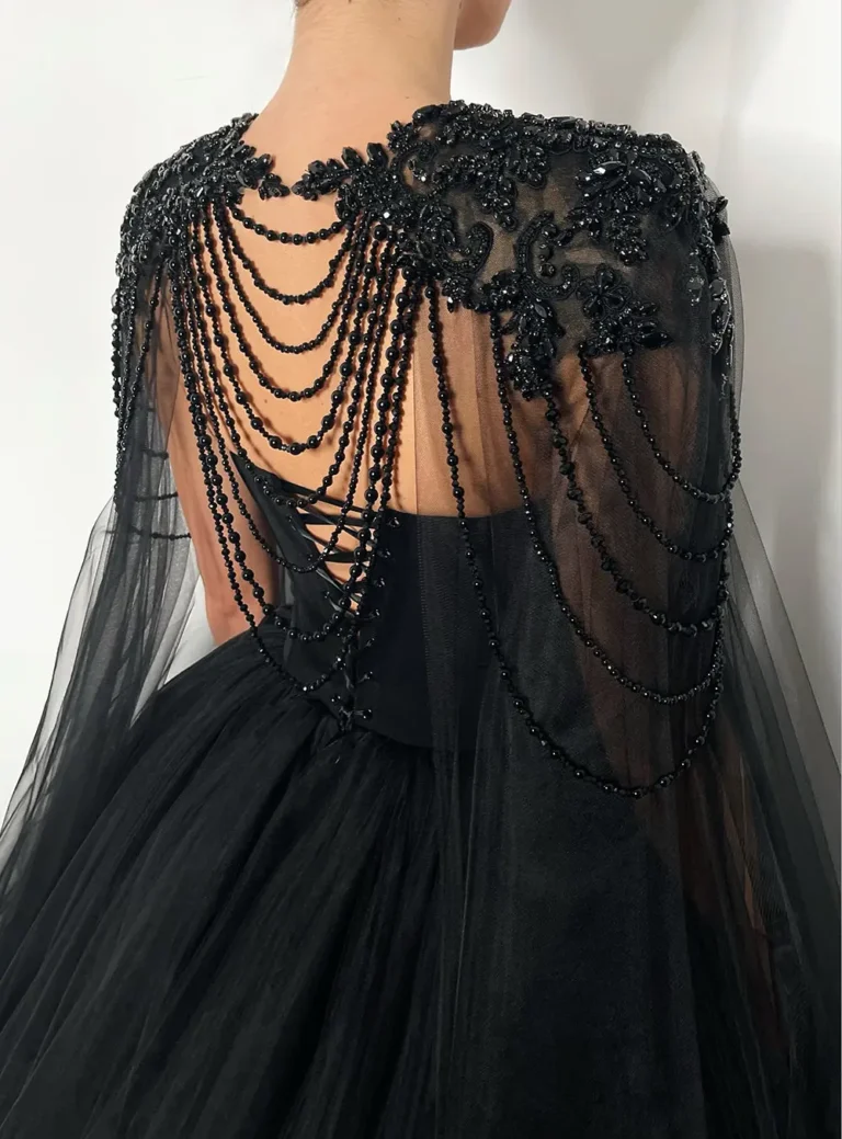 Blackfloralgothicweddingdress_blackflowertullelacedress_1