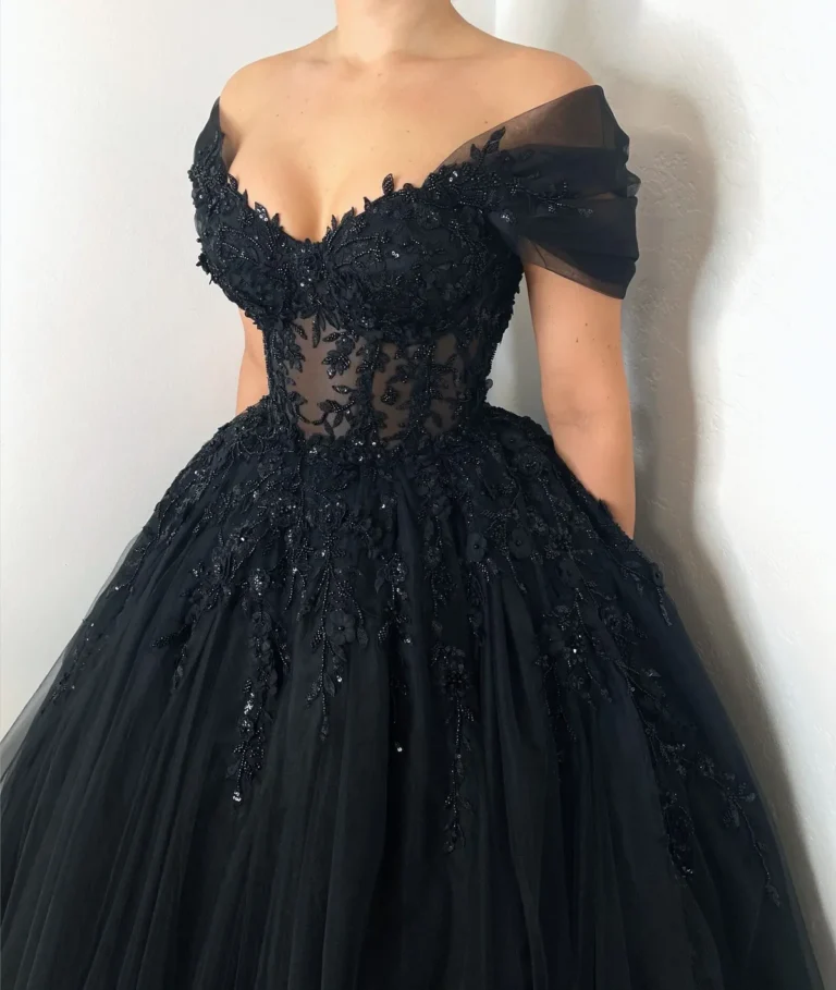 Blackgothicfloralbeadedcorsettulleweddingdress_alternativebridesheercorsetpromdress_1
