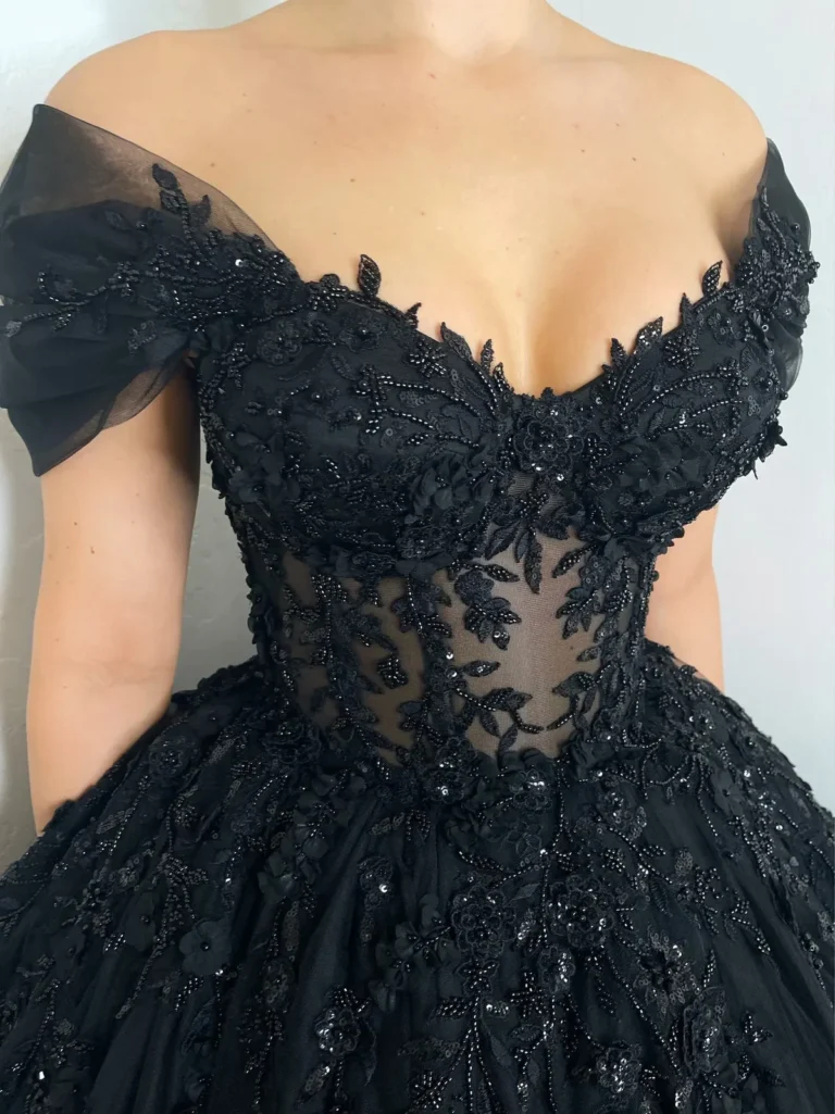 Blackgothicfloralbeadedcorsettulleweddingdress_alternativebridesheercorsetpromdress_3