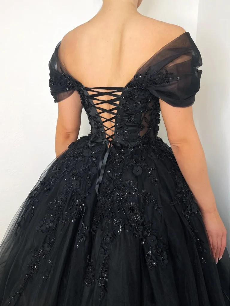Blackgothicfloralbeadedcorsettulleweddingdress_alternativebridesheercorsetpromdress_4